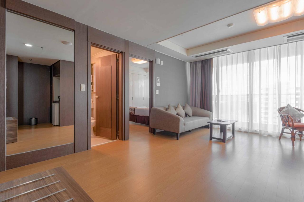 Xenia Hotel Clark Clark Field Dış mekan fotoğraf